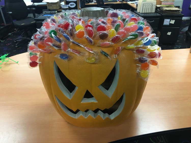 Pumpkin Lollipops