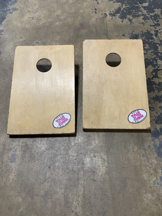 Corn Hole - Wooden 2' x 3'